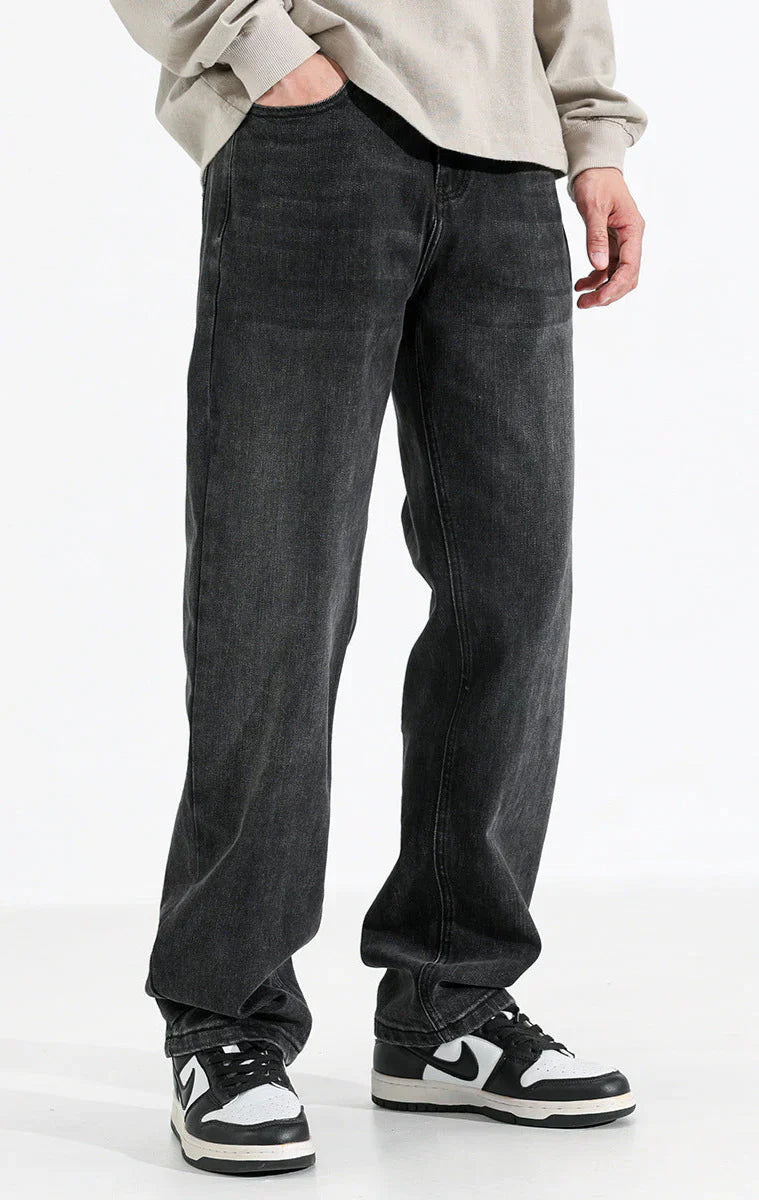 Dark Grey Basic Jeans