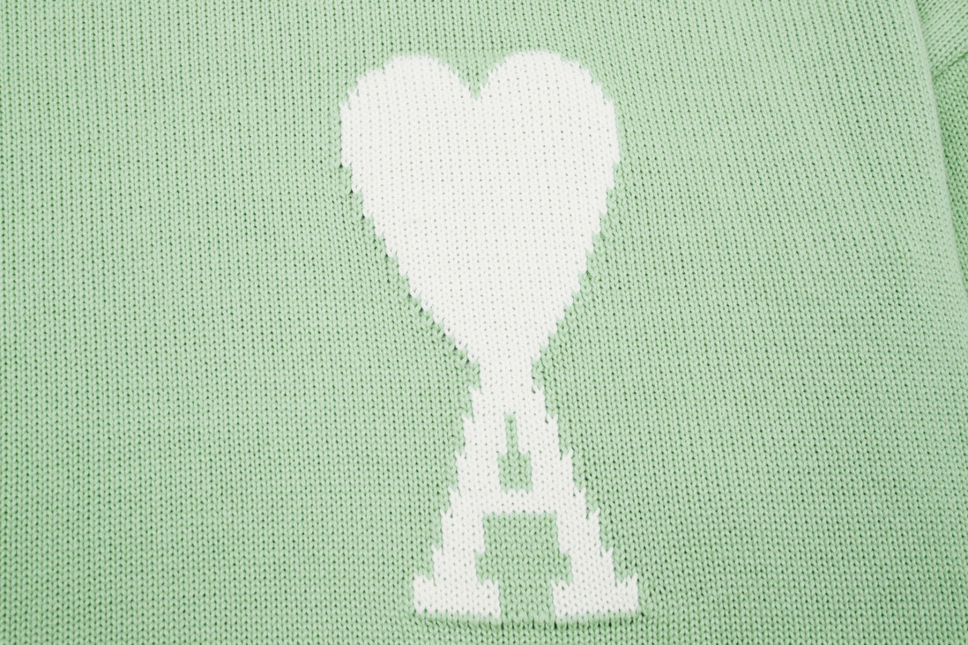 "Heart" - Sweater Mint